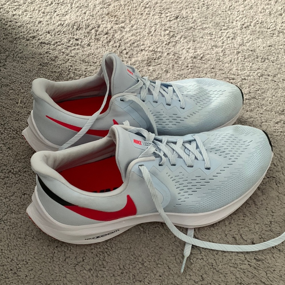 Nike Zoom women’s